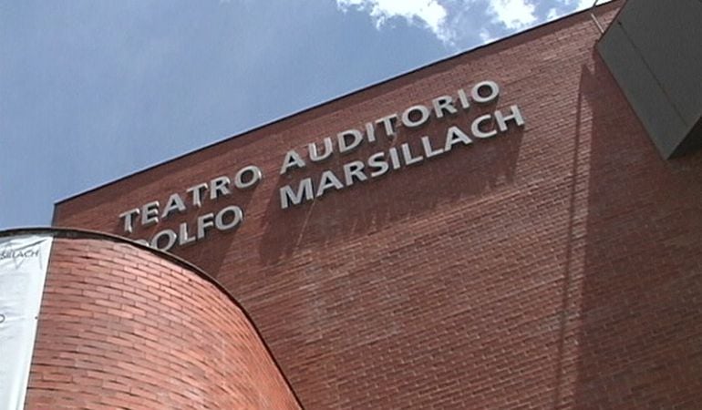 Fachada del Teatro Audiotiro Adolfo Marsillach 