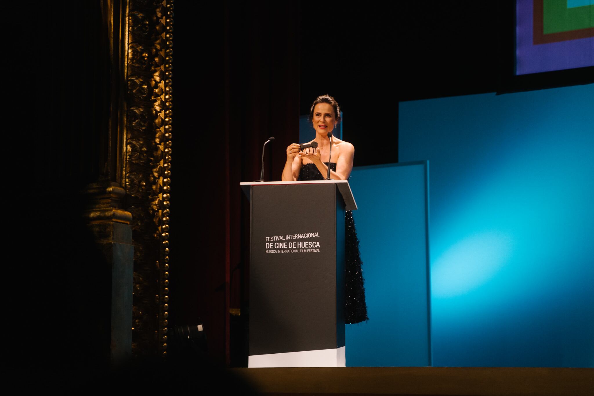 Aitana Sánchez Gijón recibió el Premio Luis Buñuel del Festival Internacional de Cine de Huesca