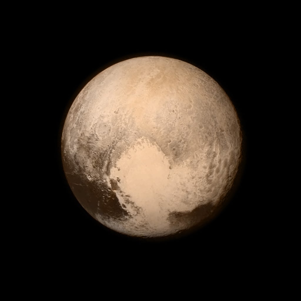 Imagen de Plutón tomada desde la sonda espacial New Horizons.