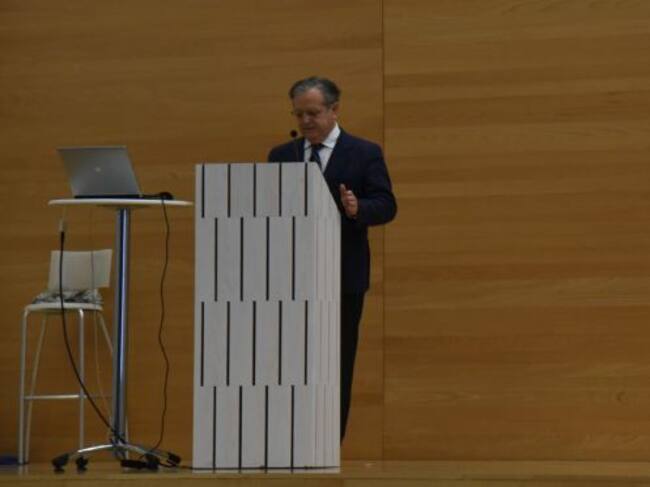 Salvador Fuentes durante su intervención en la jornada sobre turismo de congresos en Córdoba