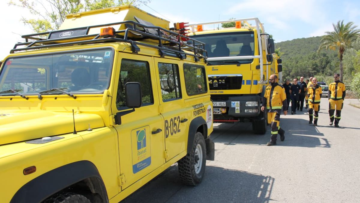 La plantilla de brigadistas del Ibanat en Ibiza debería crecer un 15% para cubrir las necesidades