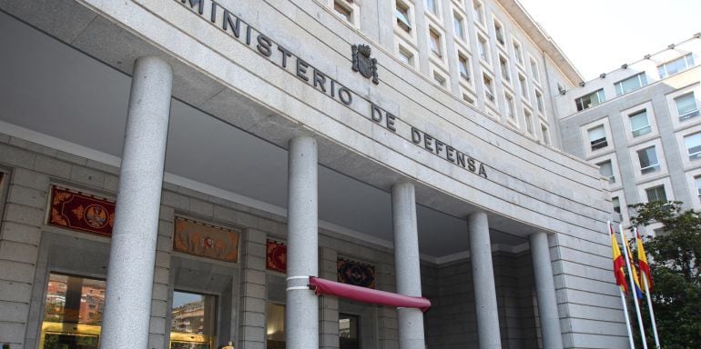 Edificio del ministerio de Defensa.