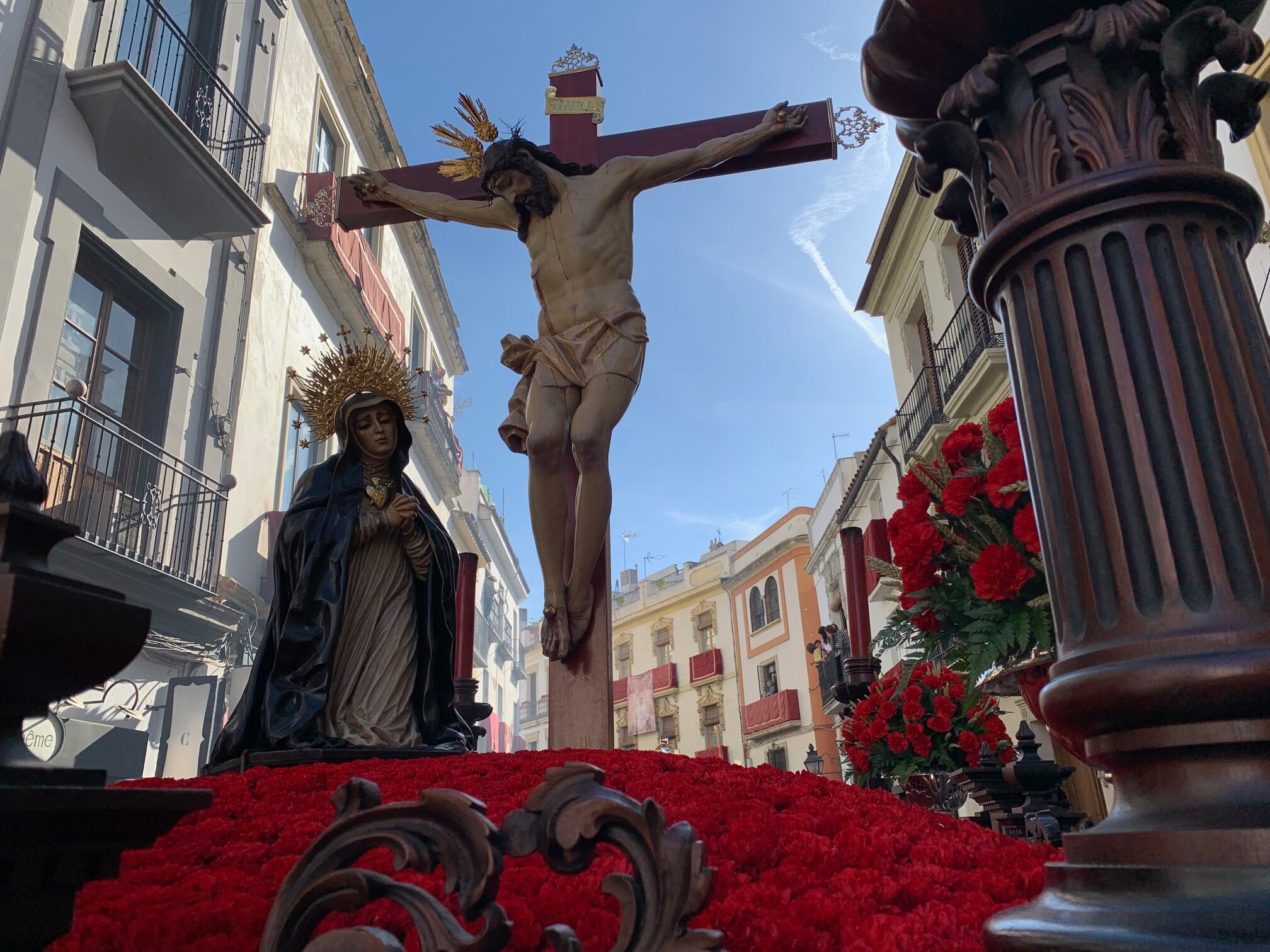 El Señor de La Caridad pasea por las calles de Córdoba este Jueves Santo