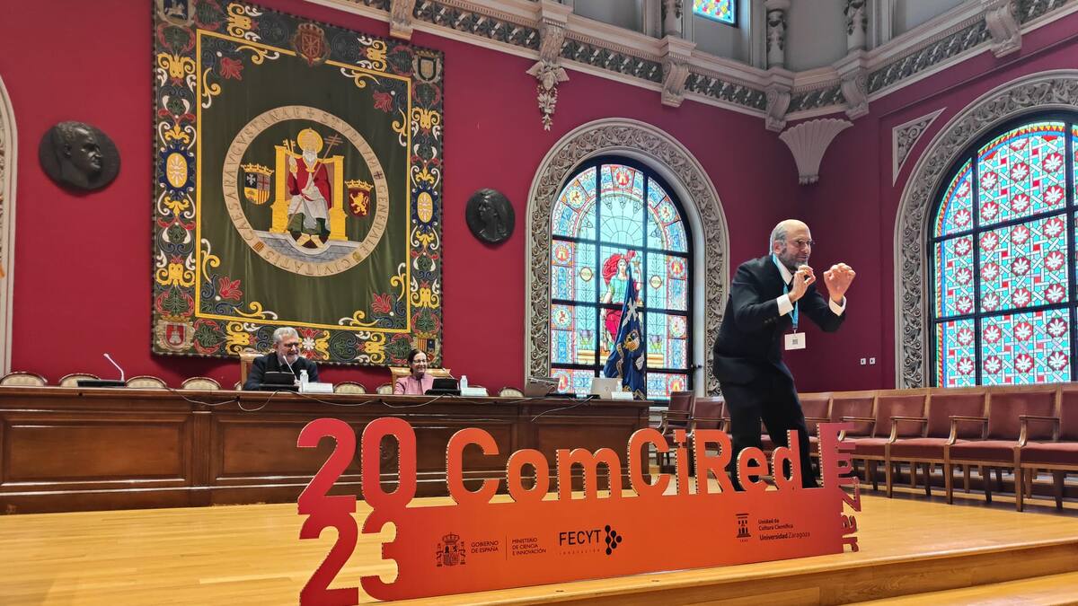 Ni alquimistas, ni brujos: los científicos quieren comunicar de forma sencilla sus investigaciones