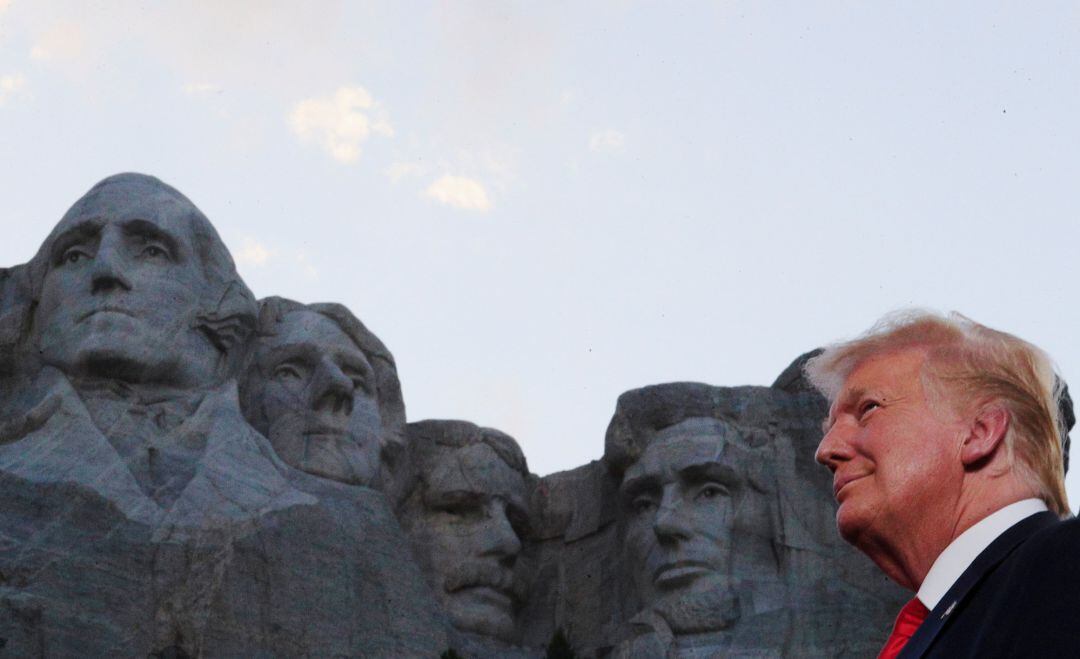 El presidente Donald Trump durante su mitin en el Mt. Rushmore 