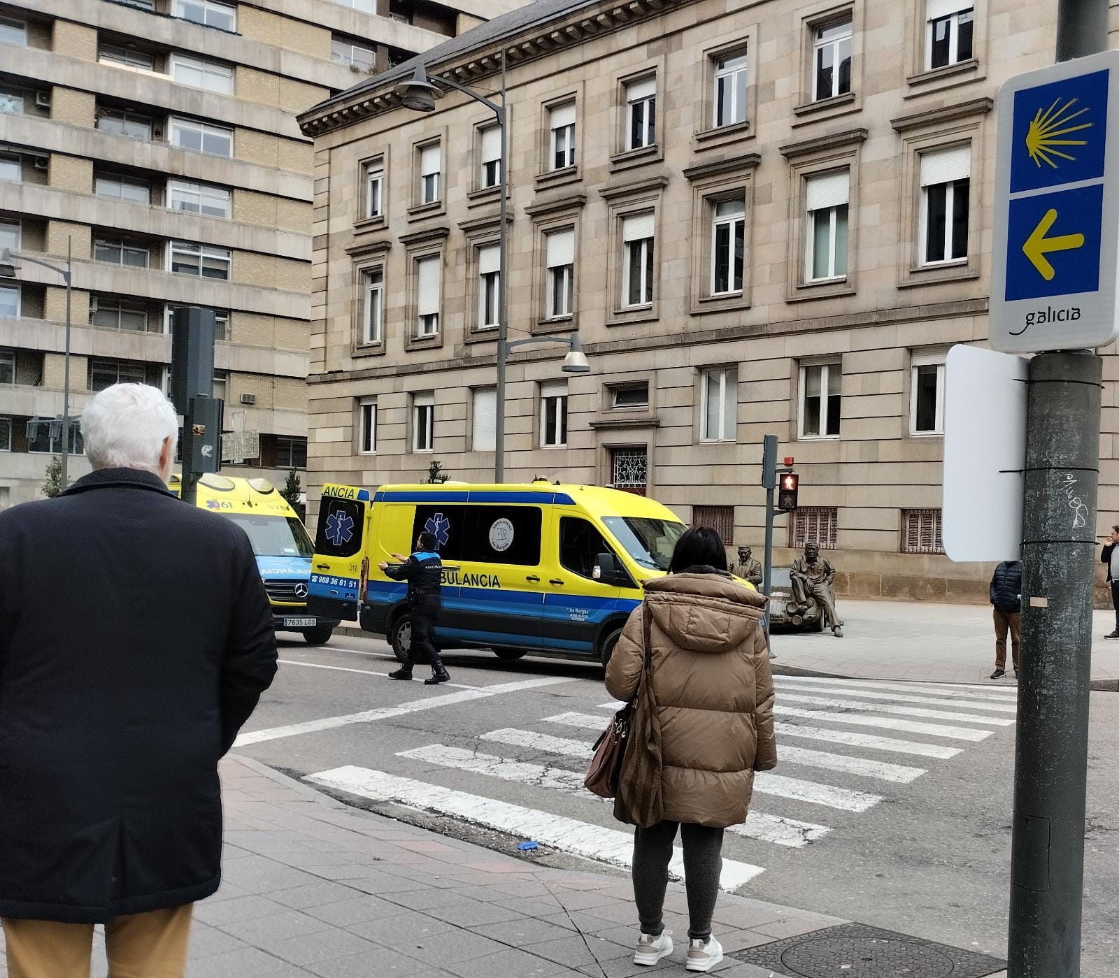 Ambulancias en el punto del accidente