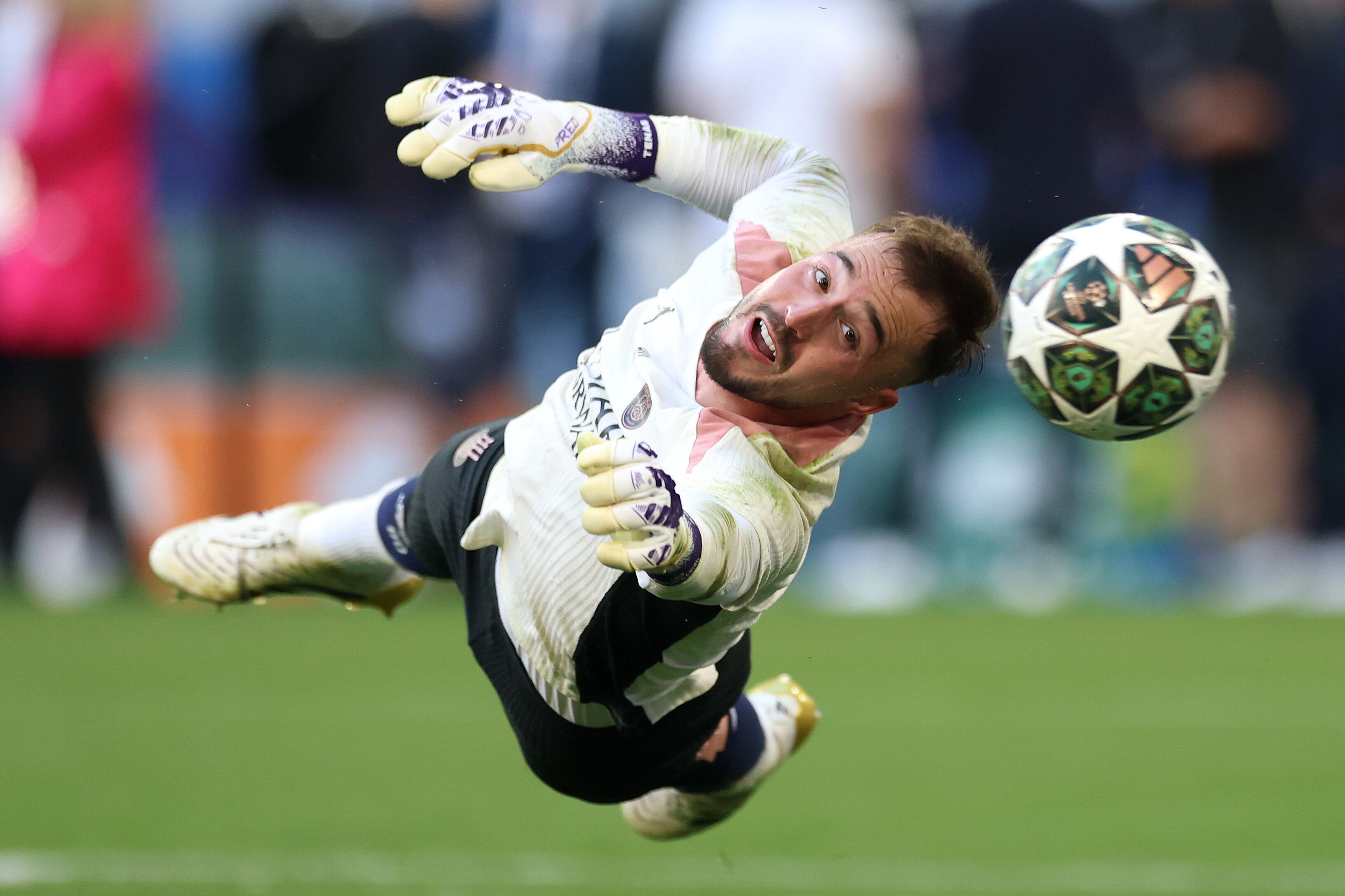 Arnau Tenas ya está en Vila-real para firmar por el submarino amarillo