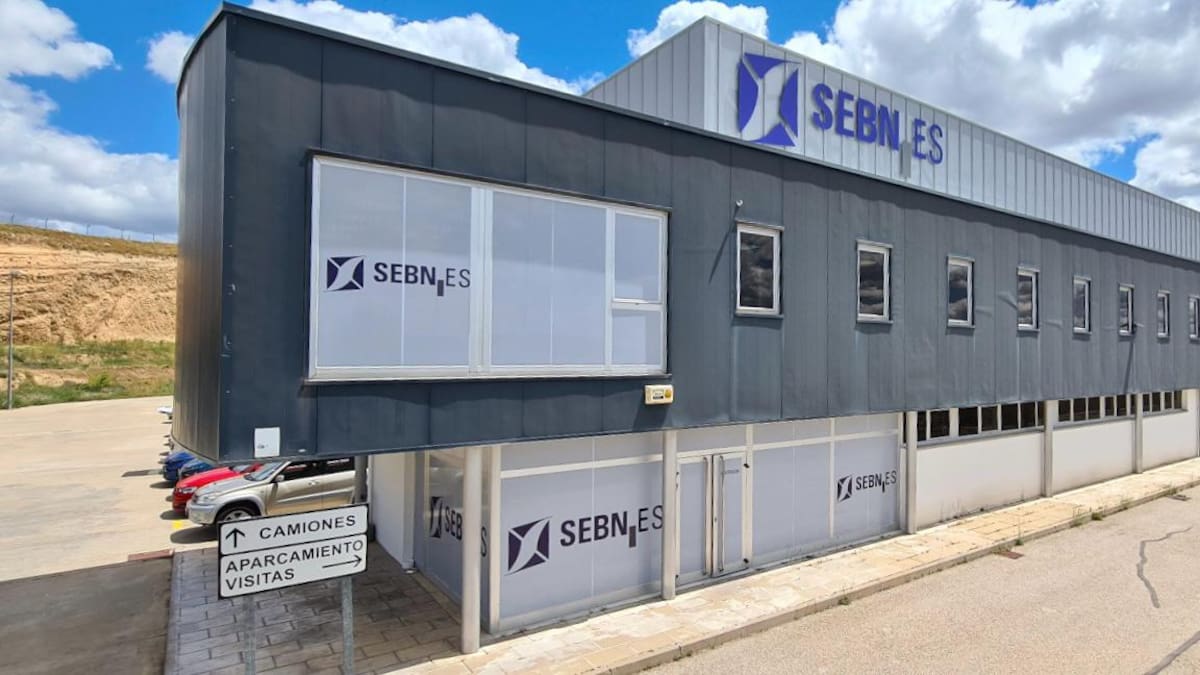 Sumitomo ya emplea a 30 personas en su planta de Cuenca que inaugurará a finales de octubre