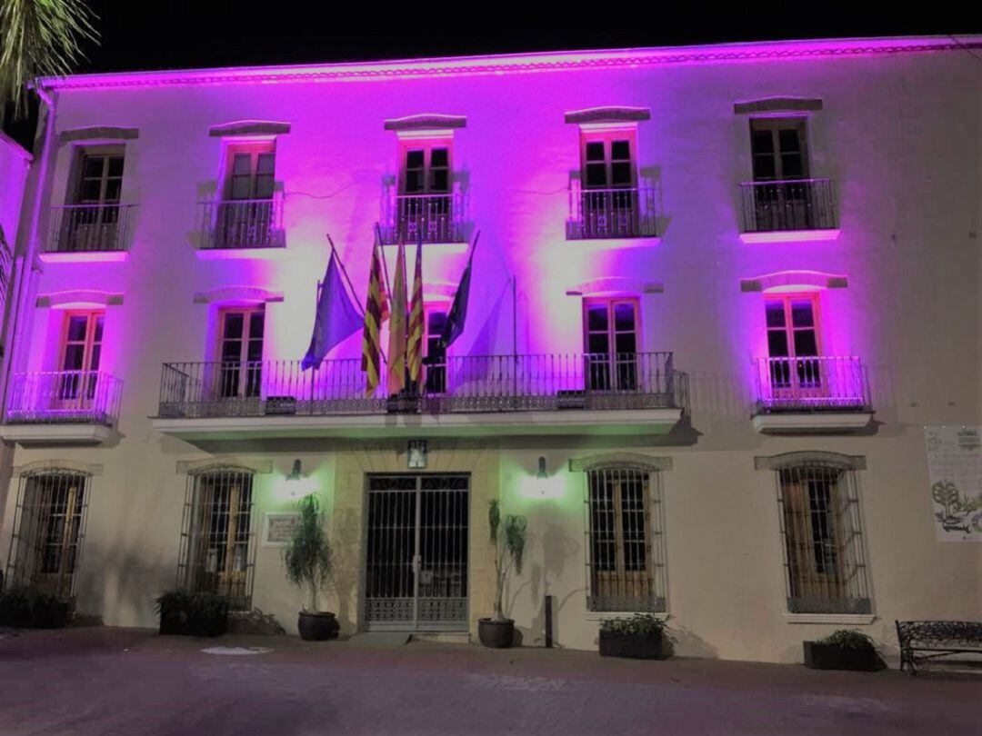 Fachada del edificio consistorial.