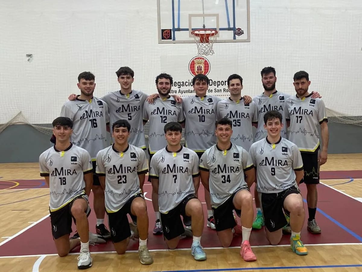 (74-75) Victoria sobre la bocina del UB Jerez en su visita a San Roque