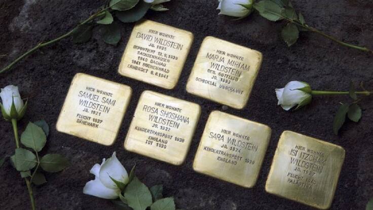 Adoquines en recuerdo a la Memoria Histórica