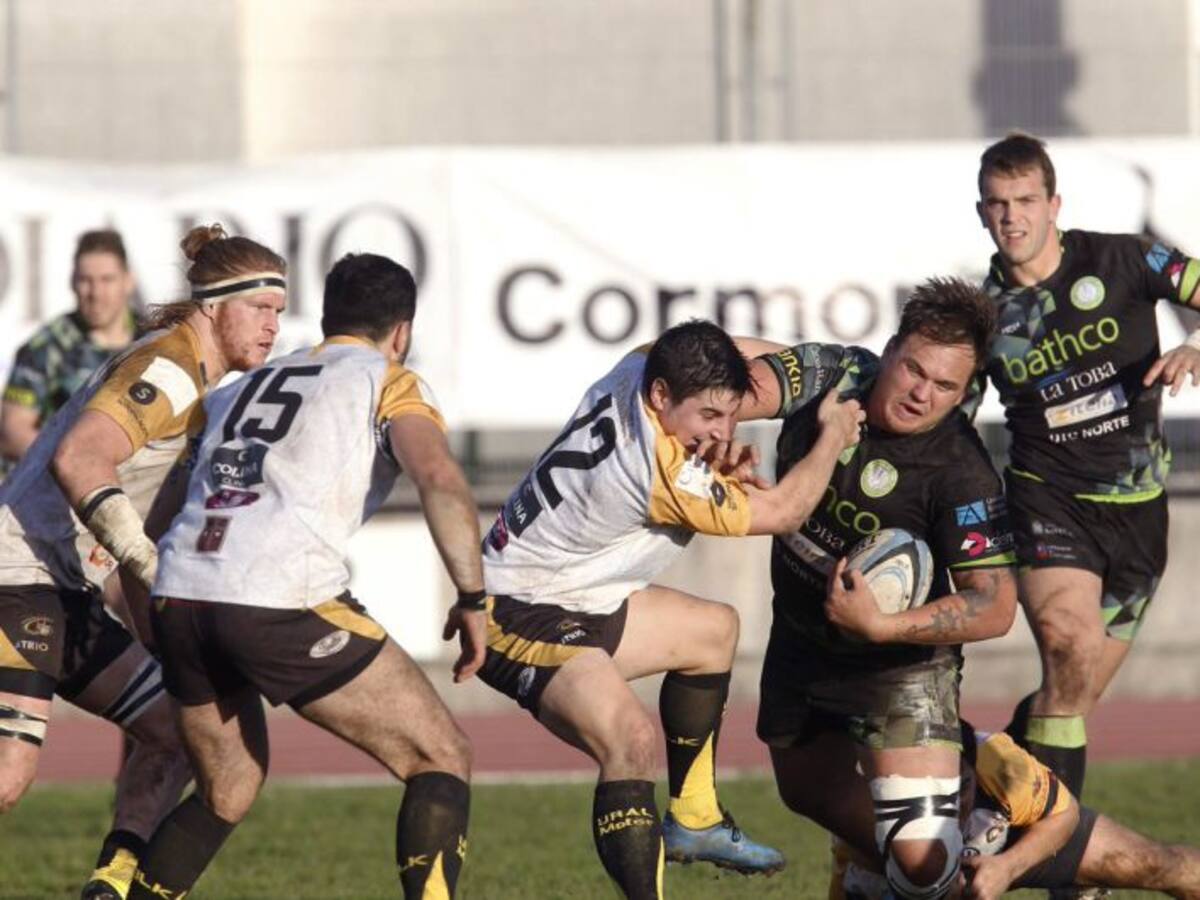 Sevilla, rival de Aparejadores por el ascenso