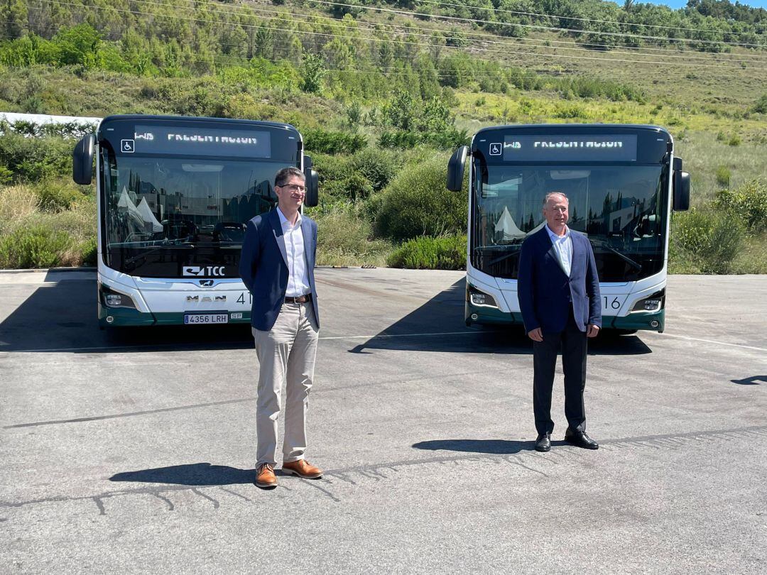 Presentación villavesas híbridas