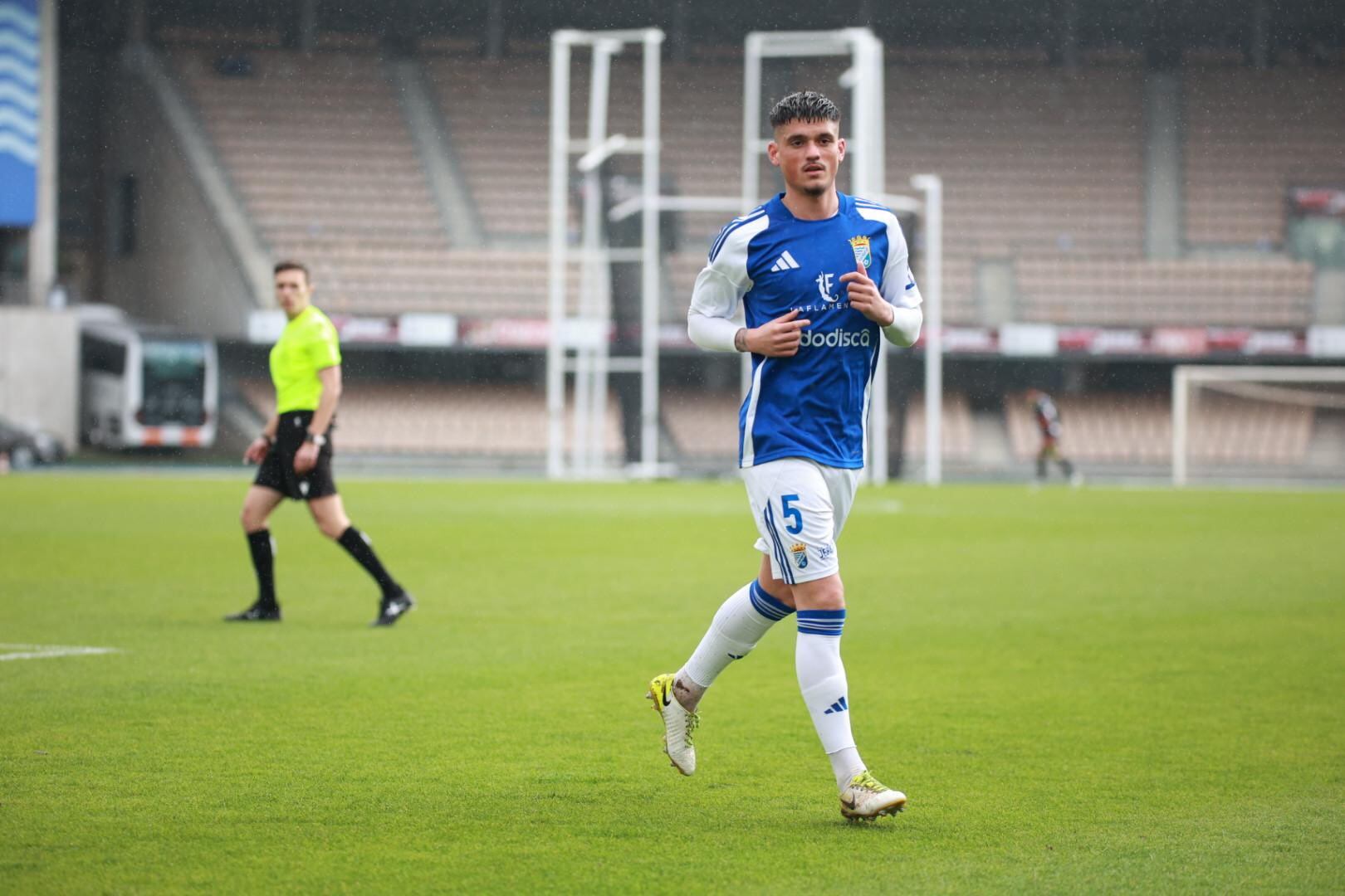 Geovanni durante el partido ante el Almería B