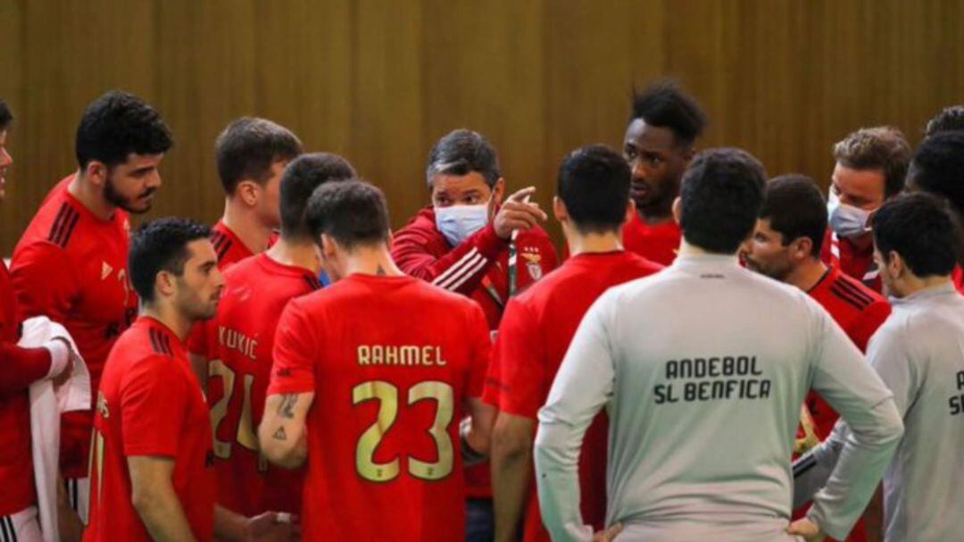 Chema Rodríguez, en un partido al frente del Benfica