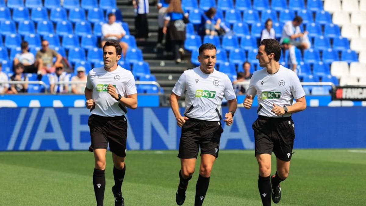Almería arbitra en plata y apunta a Primera