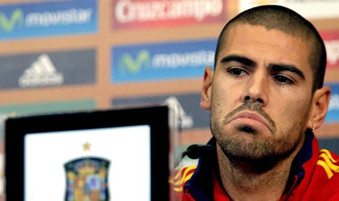 Víctor Valdés comparece ante los medios