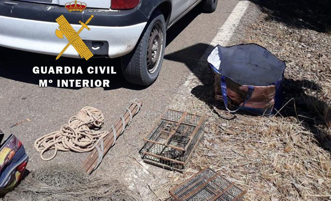 Material interceptado por la Guardia Civil.