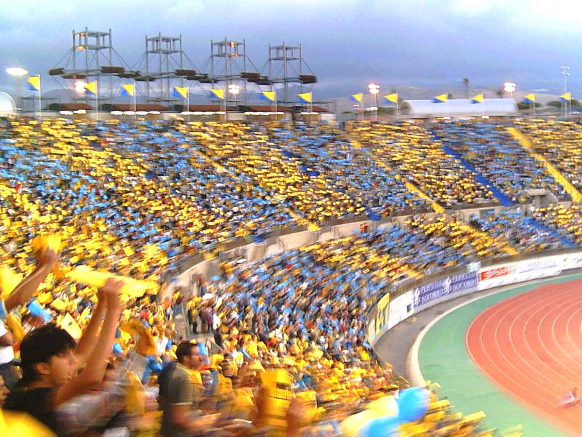 Más de 16.000 entradas vendidas en dos días para el partido Las Palmas-Oviedo