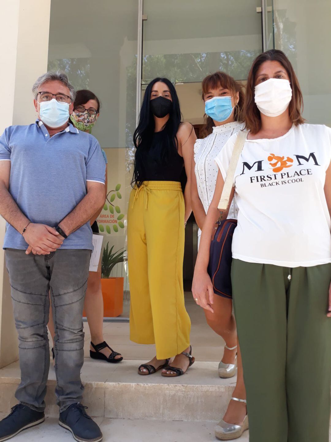 Elda contrata a doce personas a través del programa EMCORP 2021 