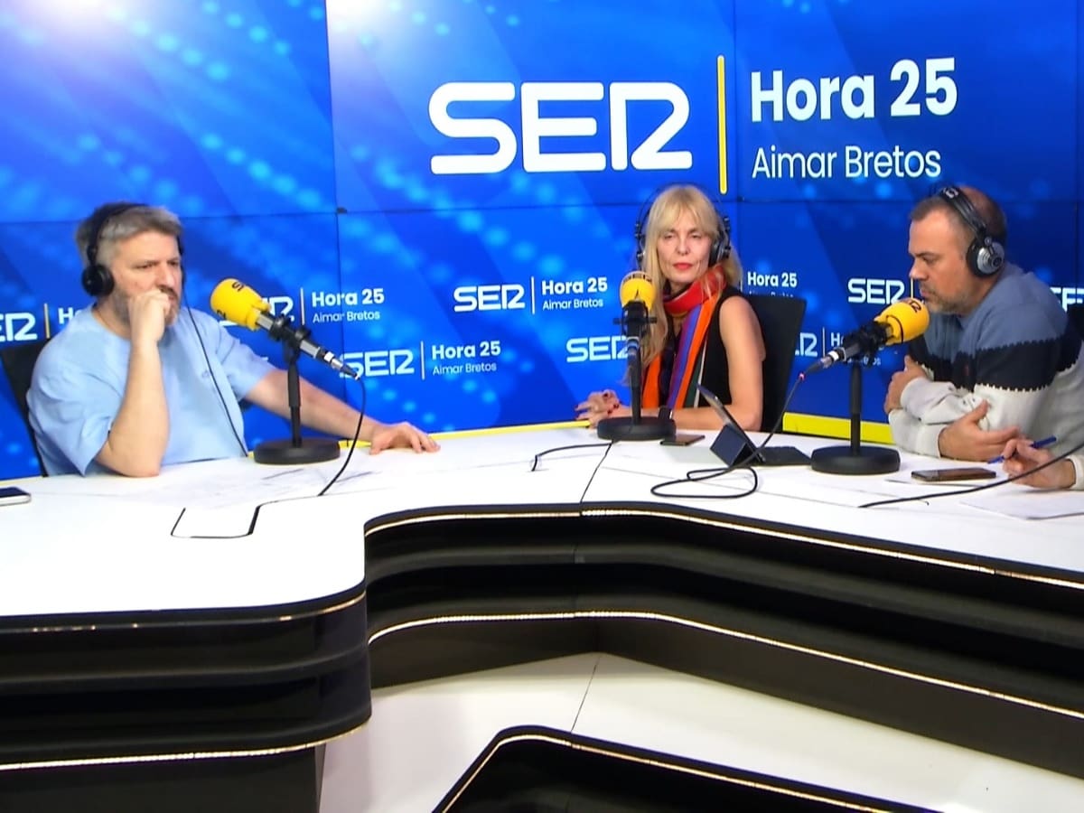 Los autores del documental 'La ola ultra', en Hora 25: "A la policía le preocupa mucho que los grupos de extrema derecha usen armas de guerra"