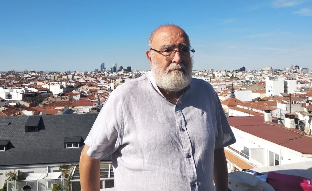 Paco Pascual, voluntario en El Gallinero