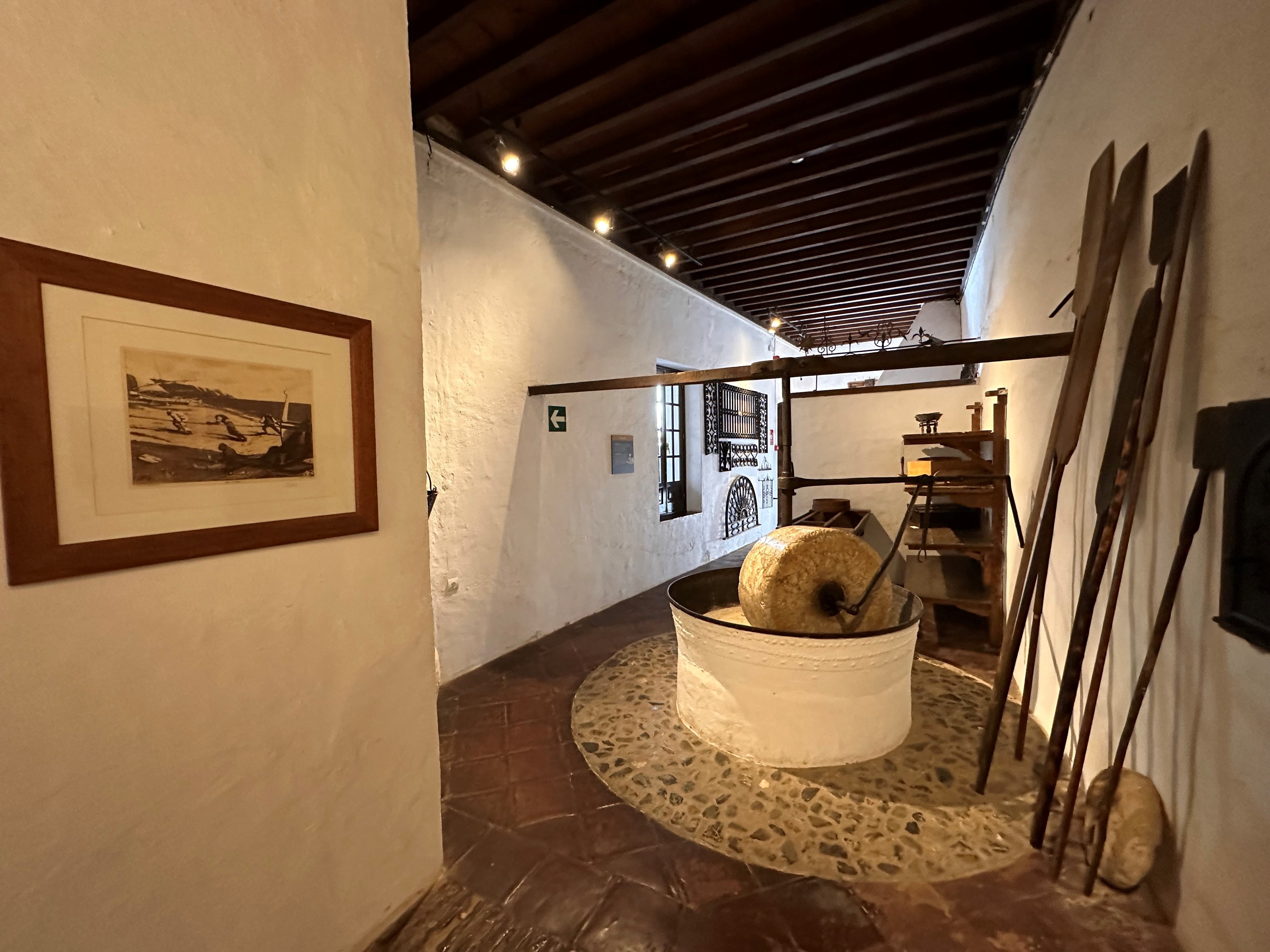 Una de las salas del Museo Unicaja de Artes y Costumbres Populares de Málaga