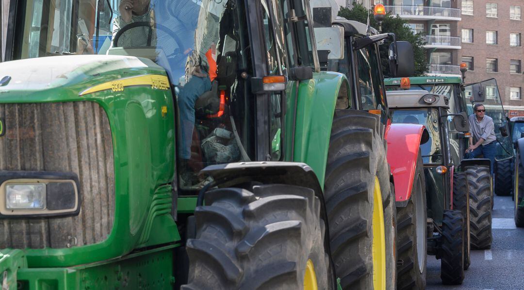 Imágenes de una tractorada