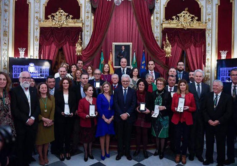 Fotografía tras el Pleno Institucional por el Día de la Provincia.