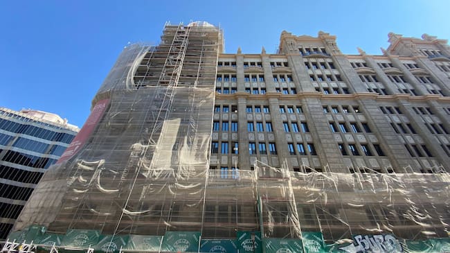 L'edifici de CCOO a Barcelona, que recorda l'arquitectura de Chicago