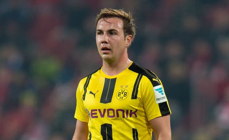 Mario Götze, durante una de sus últimas apariciones con el Borussia Dortmund