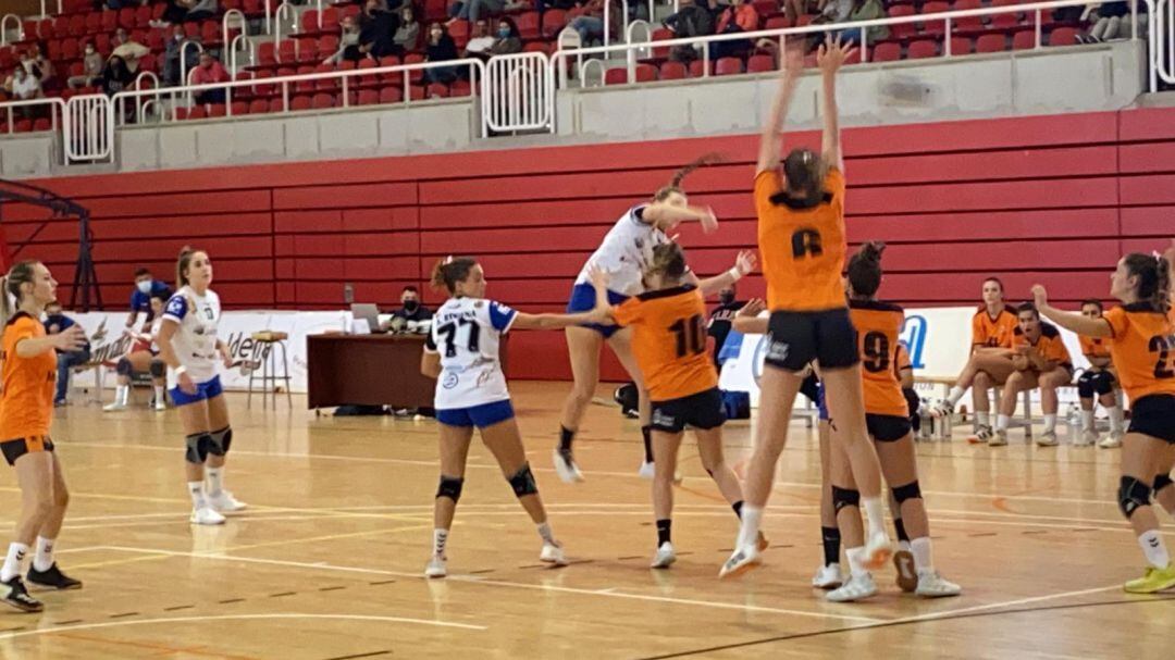 El Elda Prestigio tuteó a un gran rival