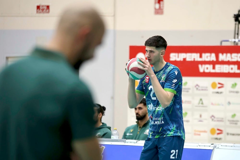 Joaquín Cañadas: “Me llena de alegría ver la grada así”.