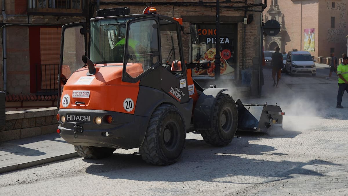 Cortes de tráfico en el eje Zocodover-Bisagra en Toledo: cambio de la parada de autobuses, fechas, excepciones...