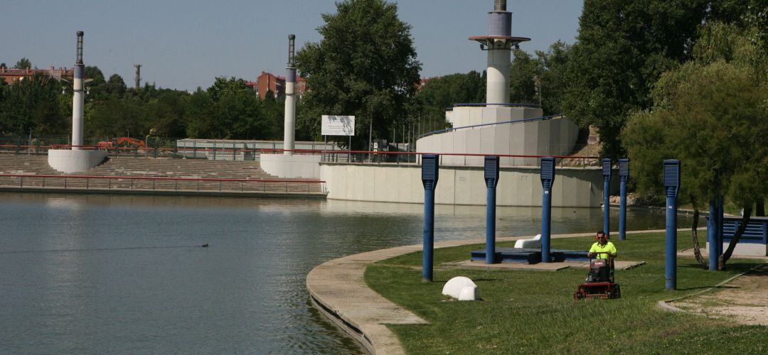 Lago en el Parque Central de Tres Cantos