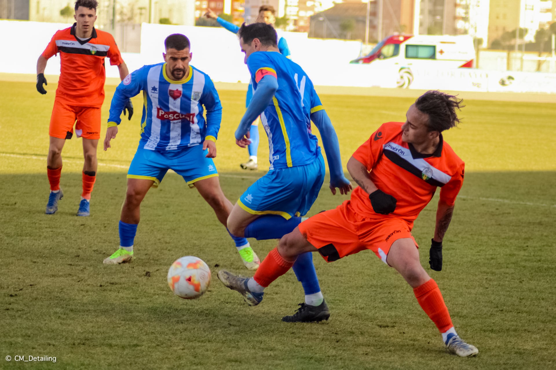 Vitolo regresa al equipo tras sanción