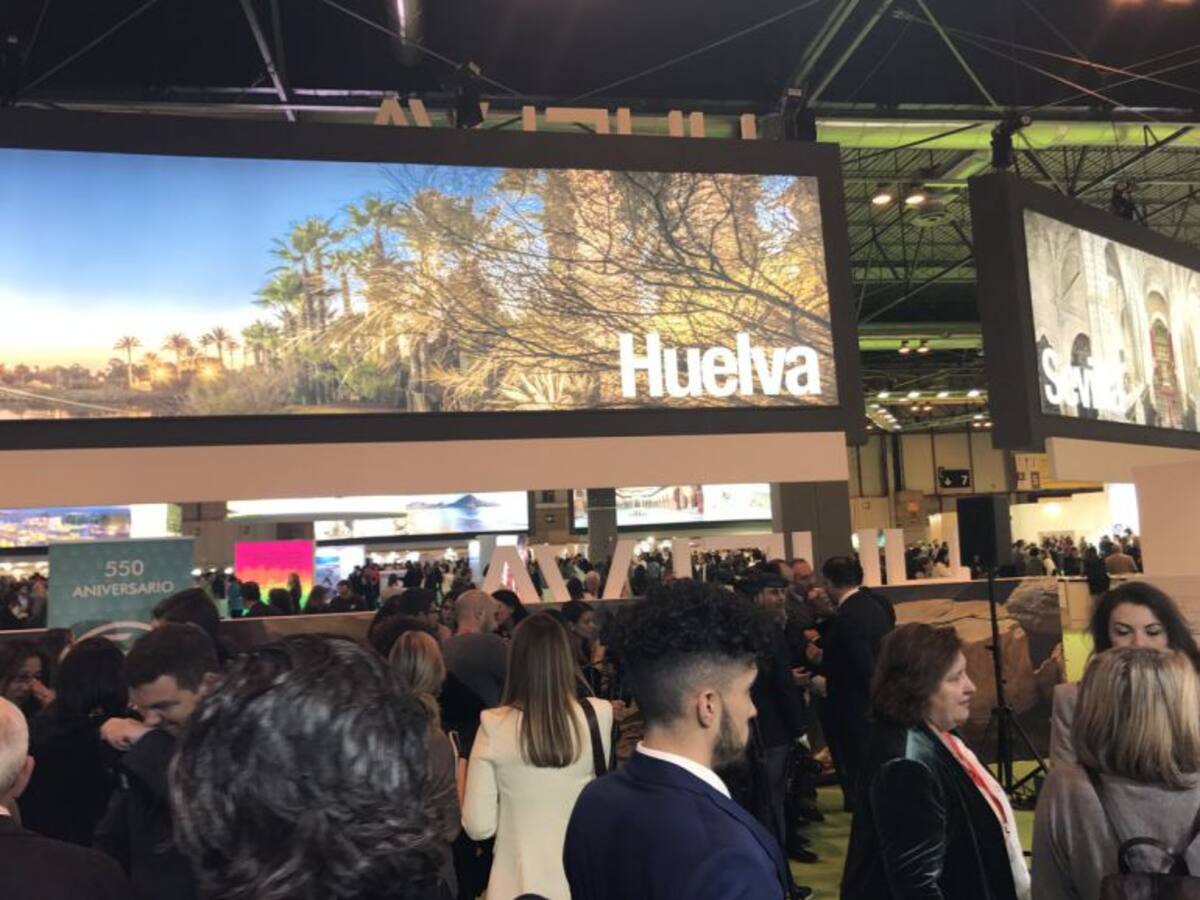 Huelva irradia su luz y grandes experiencias al viajero desde Fitur