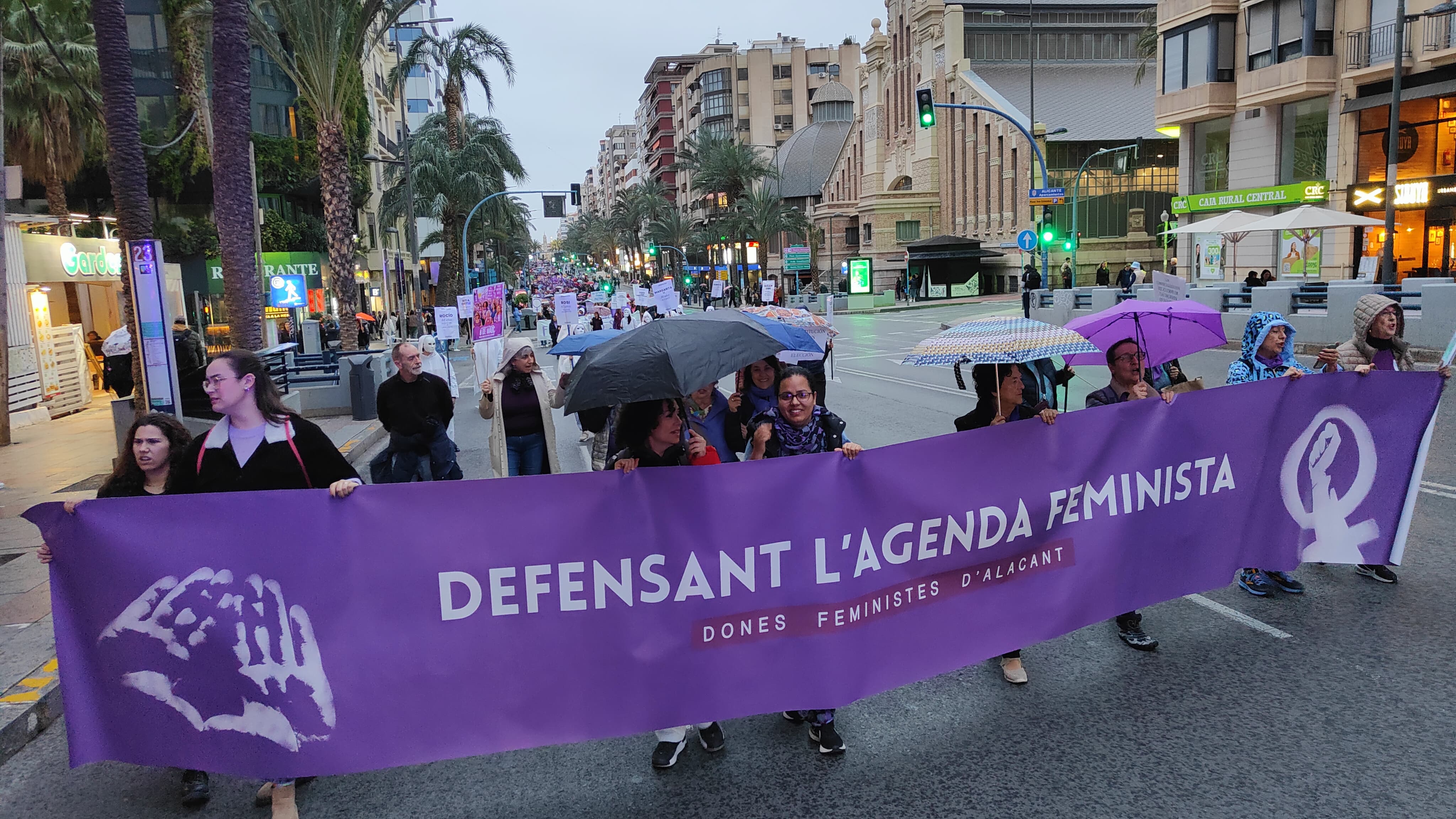 Manifestación del 8 de marzo por las calles de Alicante