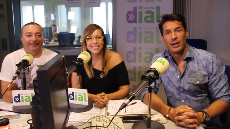 Equip d'Atrévete amb Jaime Cantizano al capdavant