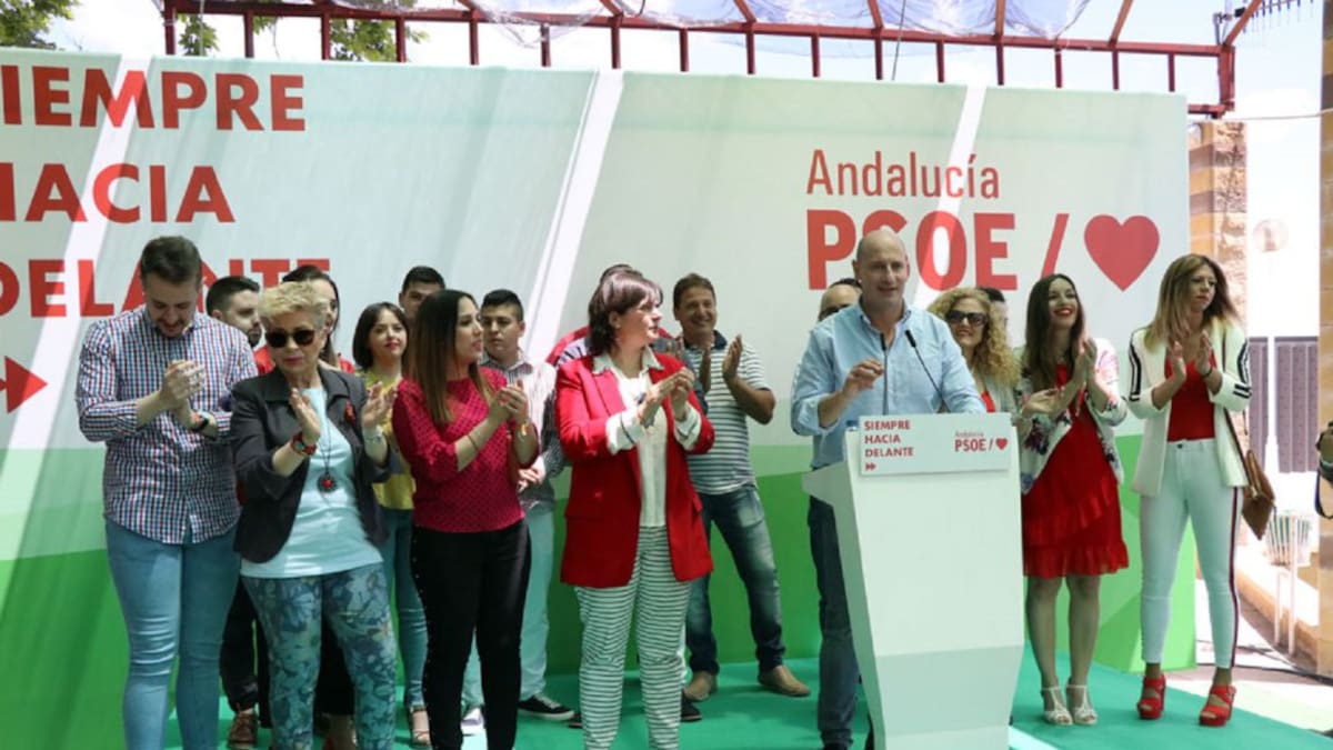 Susana Díaz: "José Luis Hidalgo ha sabido poner a Jódar en el lugar que merece"