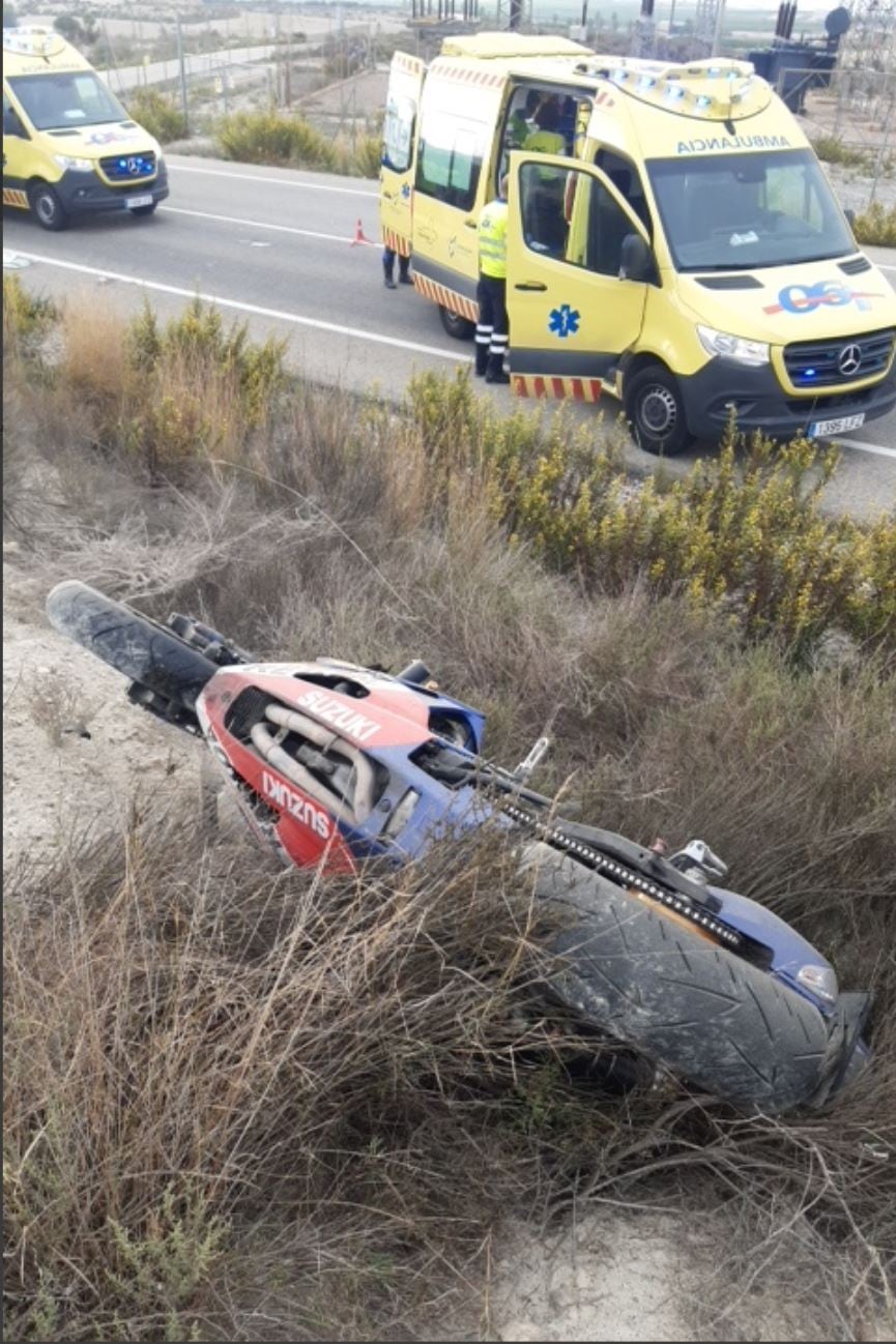 Uno de los vehículos siniestrados en el accidente de tráfico registrado en Ojós