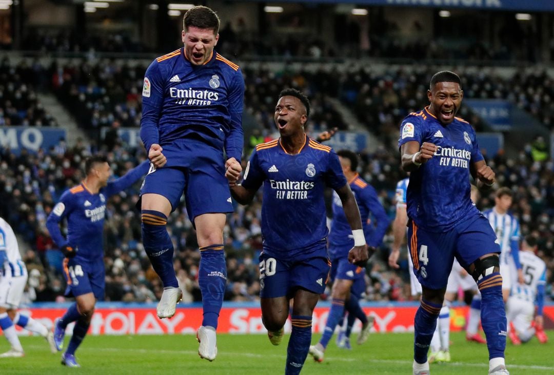 Jovic, Vinicius y Alaba celebran el segundo gol