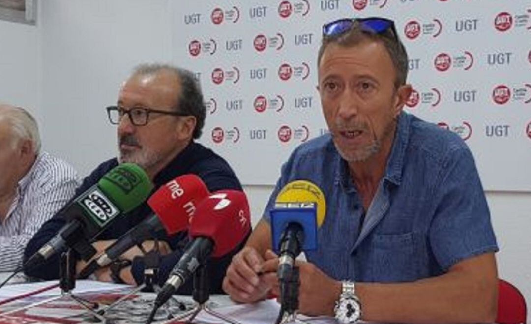 Julián Martínez, UGT (i) y Juan Carlos González, CCOO. Imagen de archivo