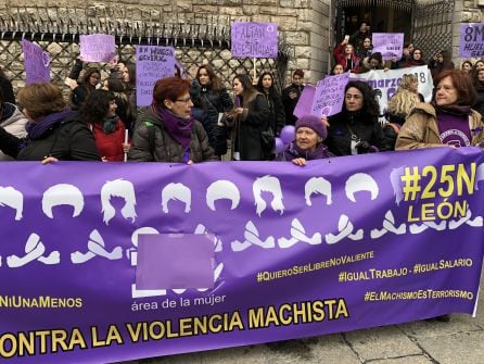 Las mujeres se han concentrado en Botines