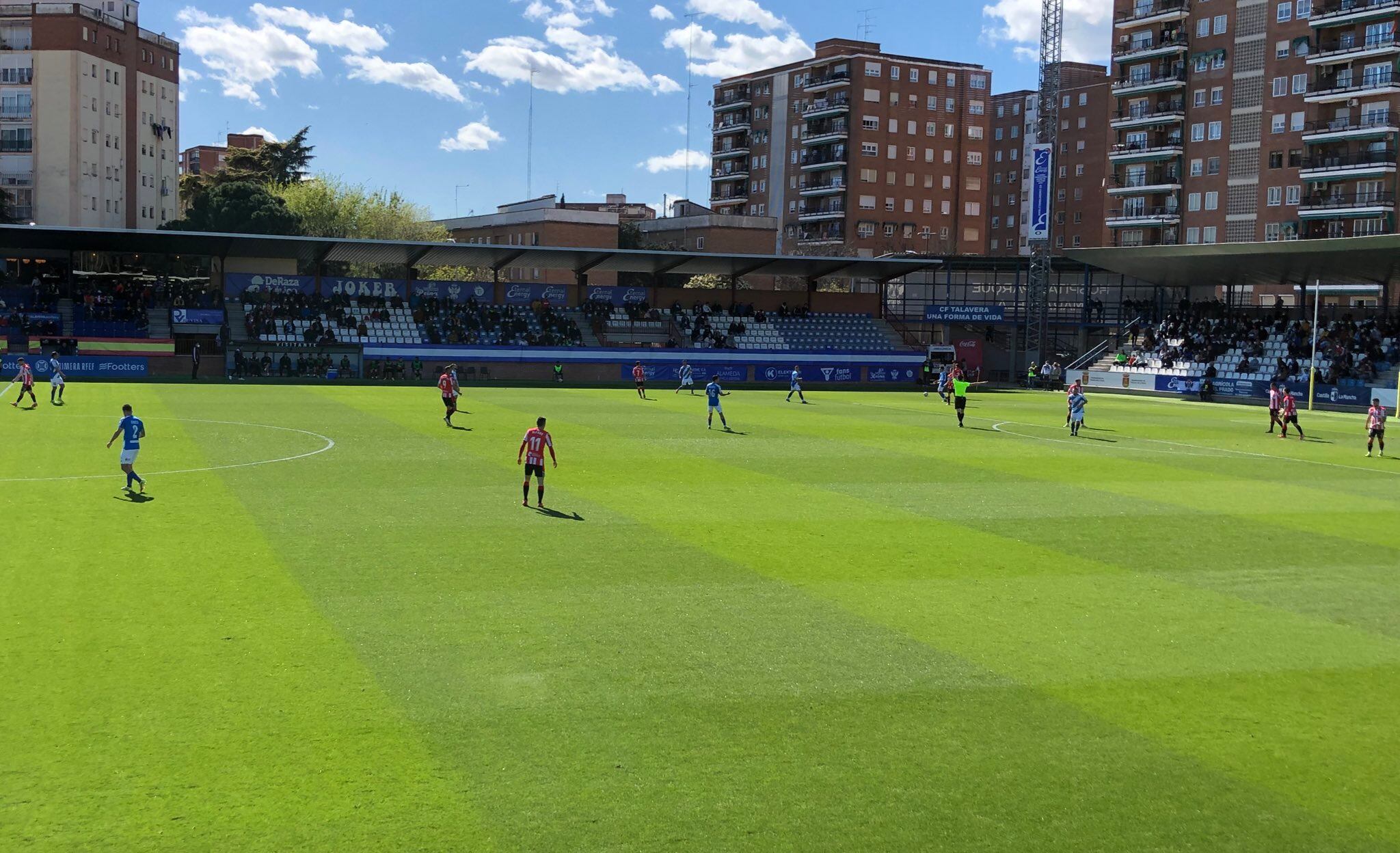 La UD Logroñés jugando frente al CF Talavera