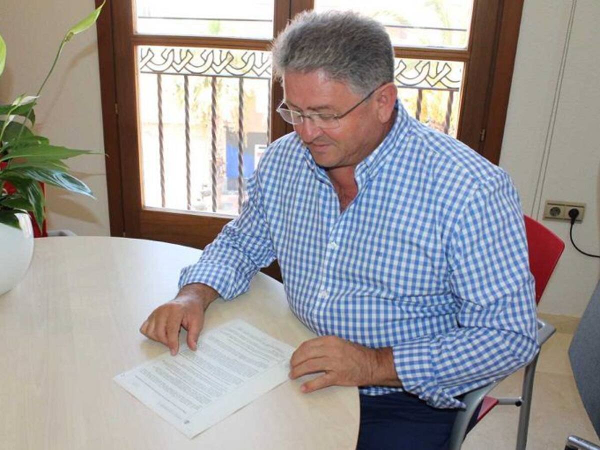 Anastasio Bastida denuncia a Mario Cervera por acusarle de robar el dinero de las ayudas de las inundaciones en Los Alcázares