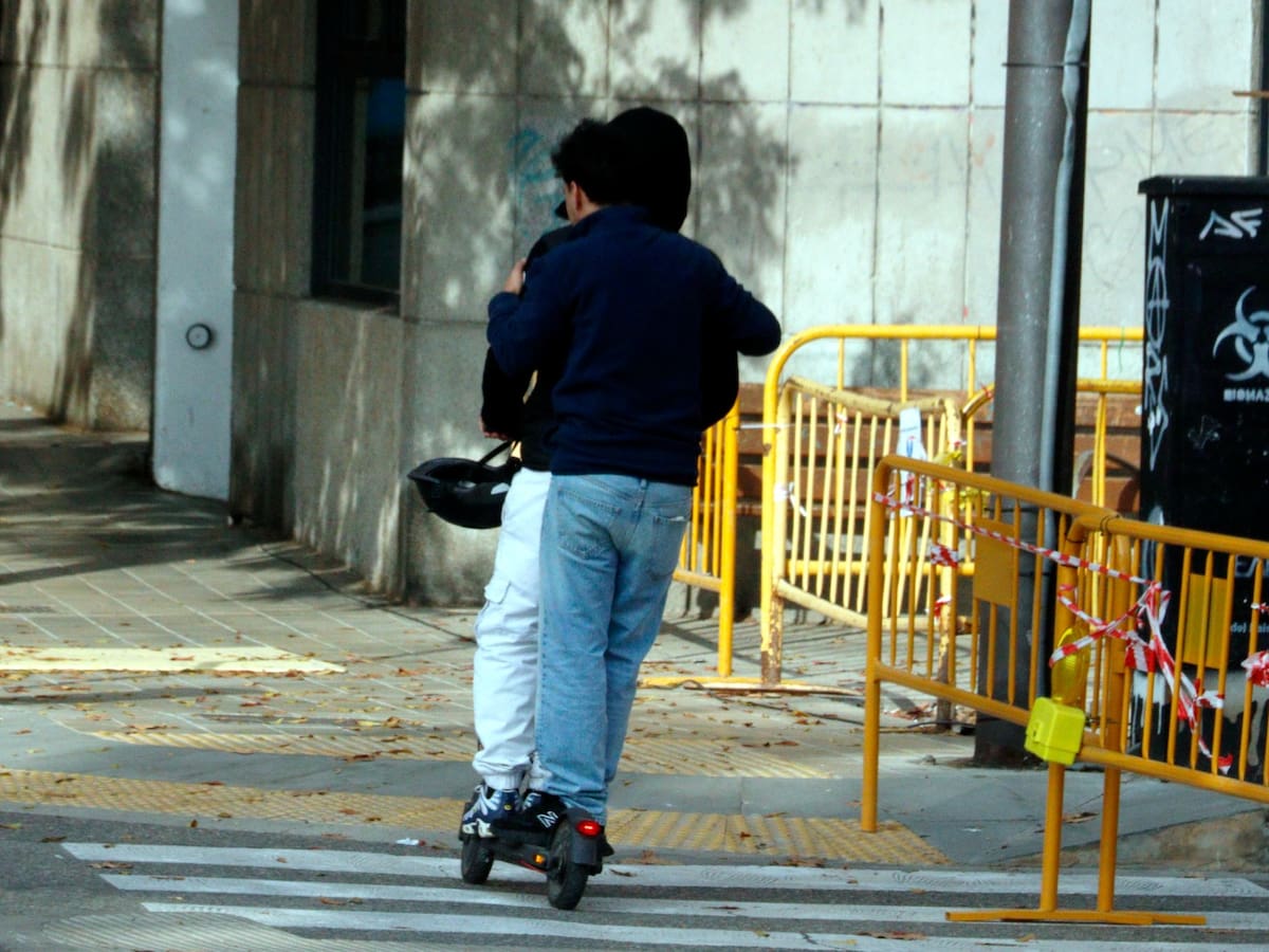 Girona cobrarà les multes pendents als conductors de patinet sense casc