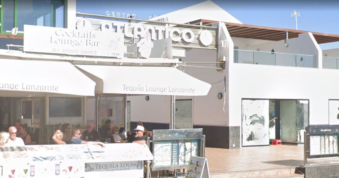 Inmediaciones del Centro Comercial Atlántico en Puerto del Carmen, donde se produjo el intento de robo.