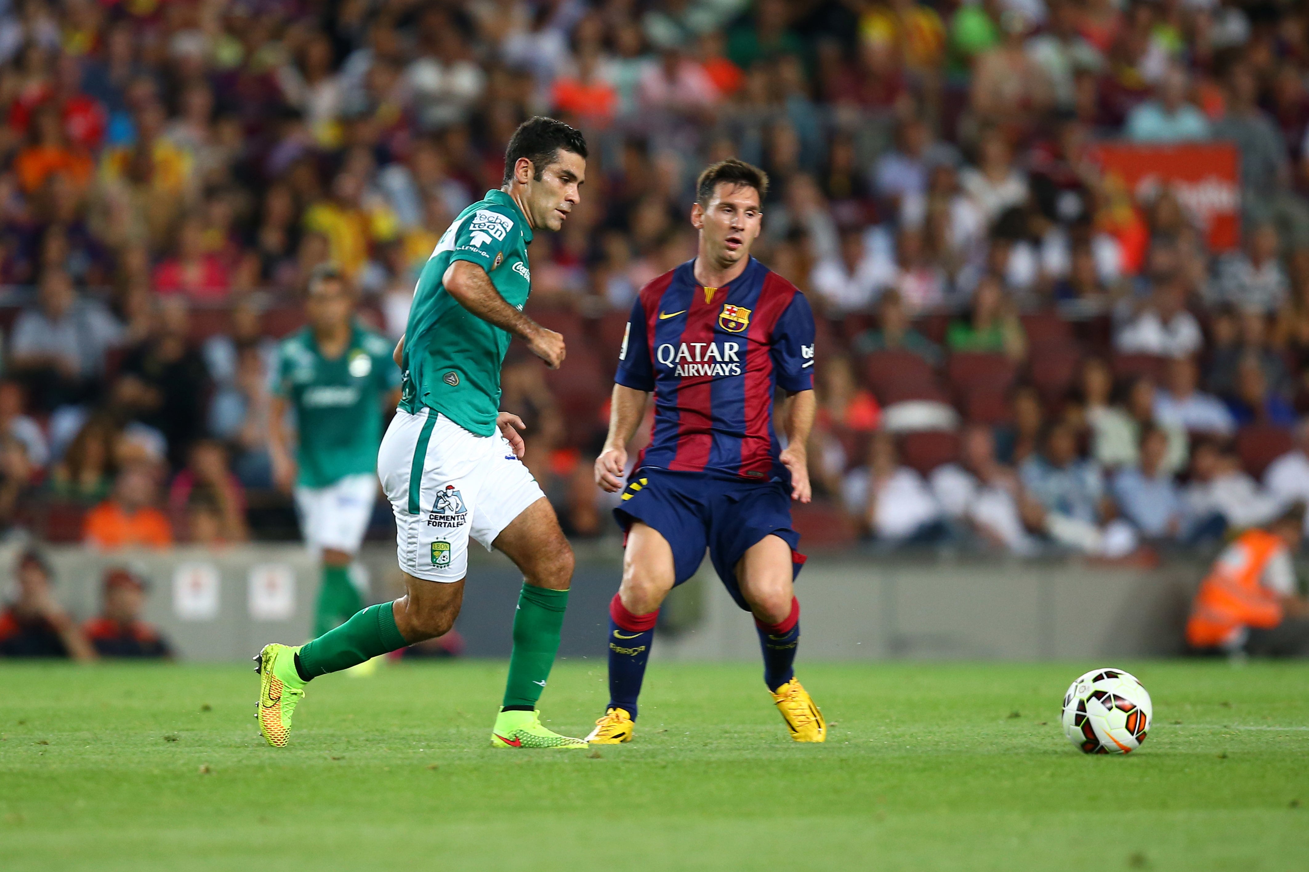 Rafa Márquez y Leo Messi en un encuentro entre FC Barcelona y FC León. (Photo by AOP.Press/Corbis via Getty Images)