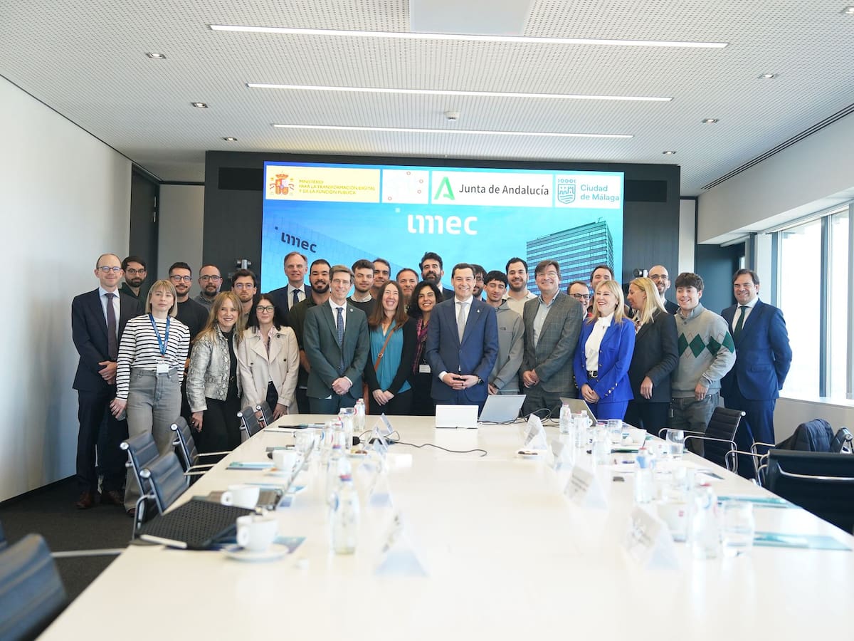 Moreno comprueba en Lovaina el "cumplimiento de plazos" para que el IMEC se instale en Málaga